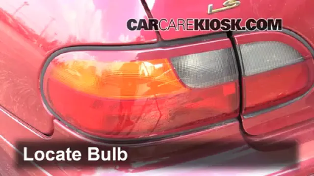 2004 Chevrolet Classic 2.2L 4 Cyl. Éclairage Feux de marche arrière (remplacer une ampoule)